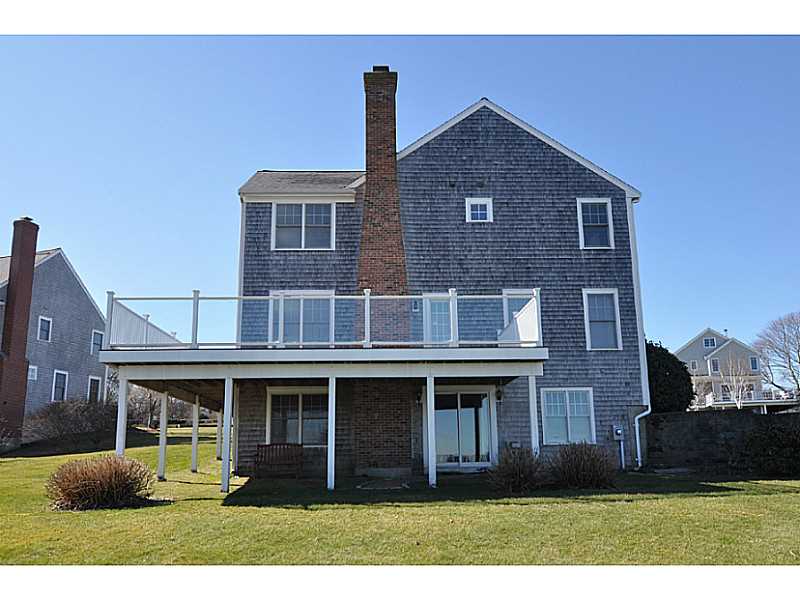 8 Prospect Farm Road Portsmouth, RI 02871 - Photo 10 of 24 Exterior Back.