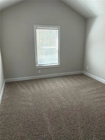 $3,100 | 410 Live Oak Pass, Loganville, GA 30052