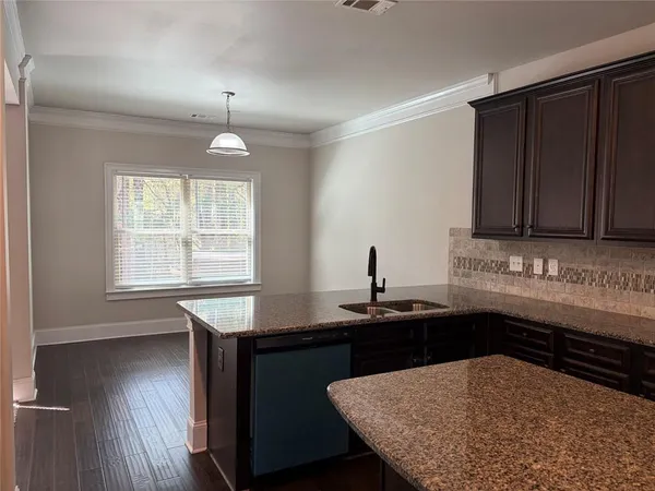 $3,100 | 410 Live Oak Pass, Loganville, GA 30052