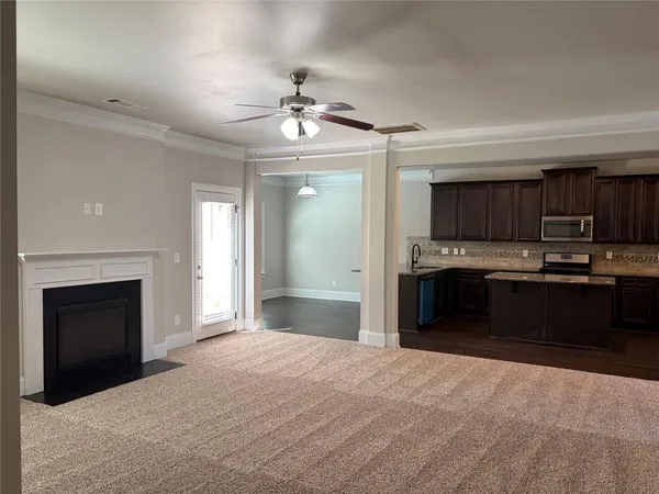 $3,100 | 410 Live Oak Pass, Loganville, GA 30052