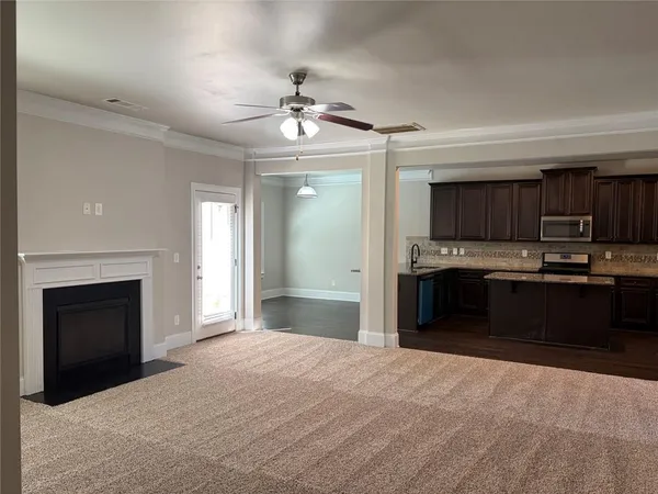 $3,100 | 410 Live Oak Pass, Loganville, GA 30052