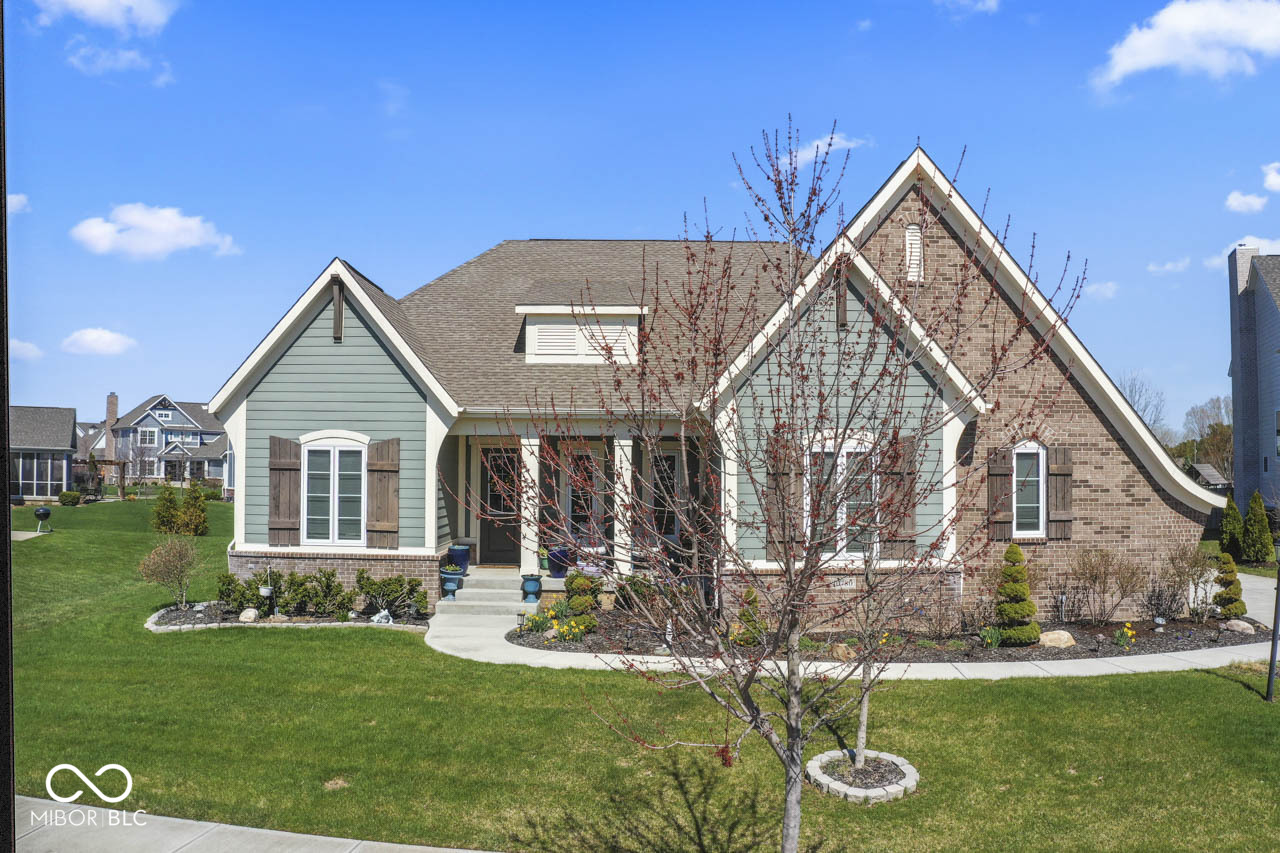10780 Creekbed Circle Fishers, IN 46038 - Photo 3 of 54
