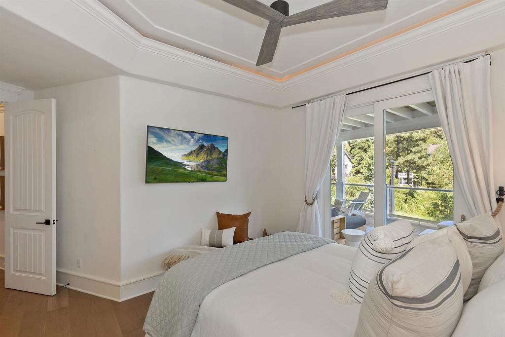 27567 West Shore Road Lake Arrowhead, CA 92352 - Photo 37 of 62