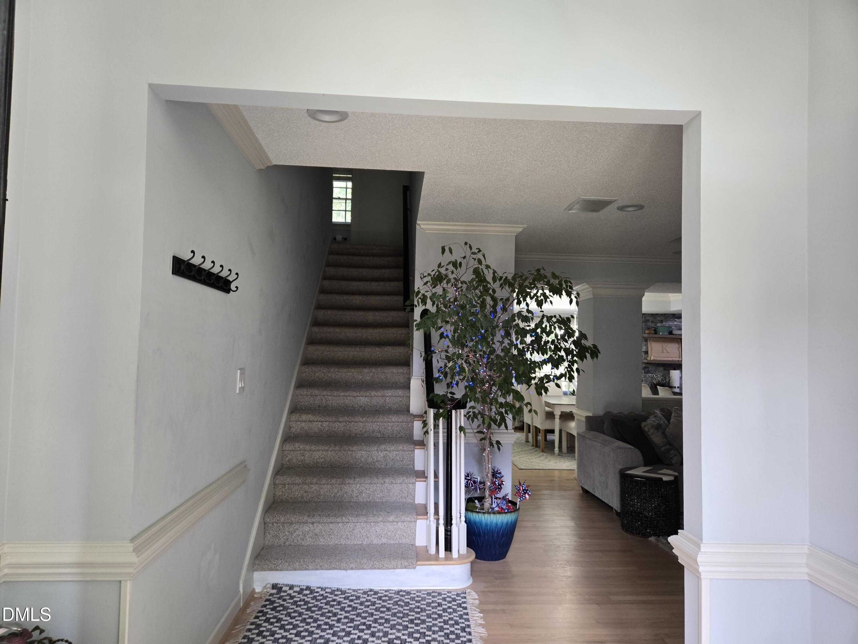 5516 Den Heider Way Raleigh, NC 27606 - Photo 23 of 53 23
