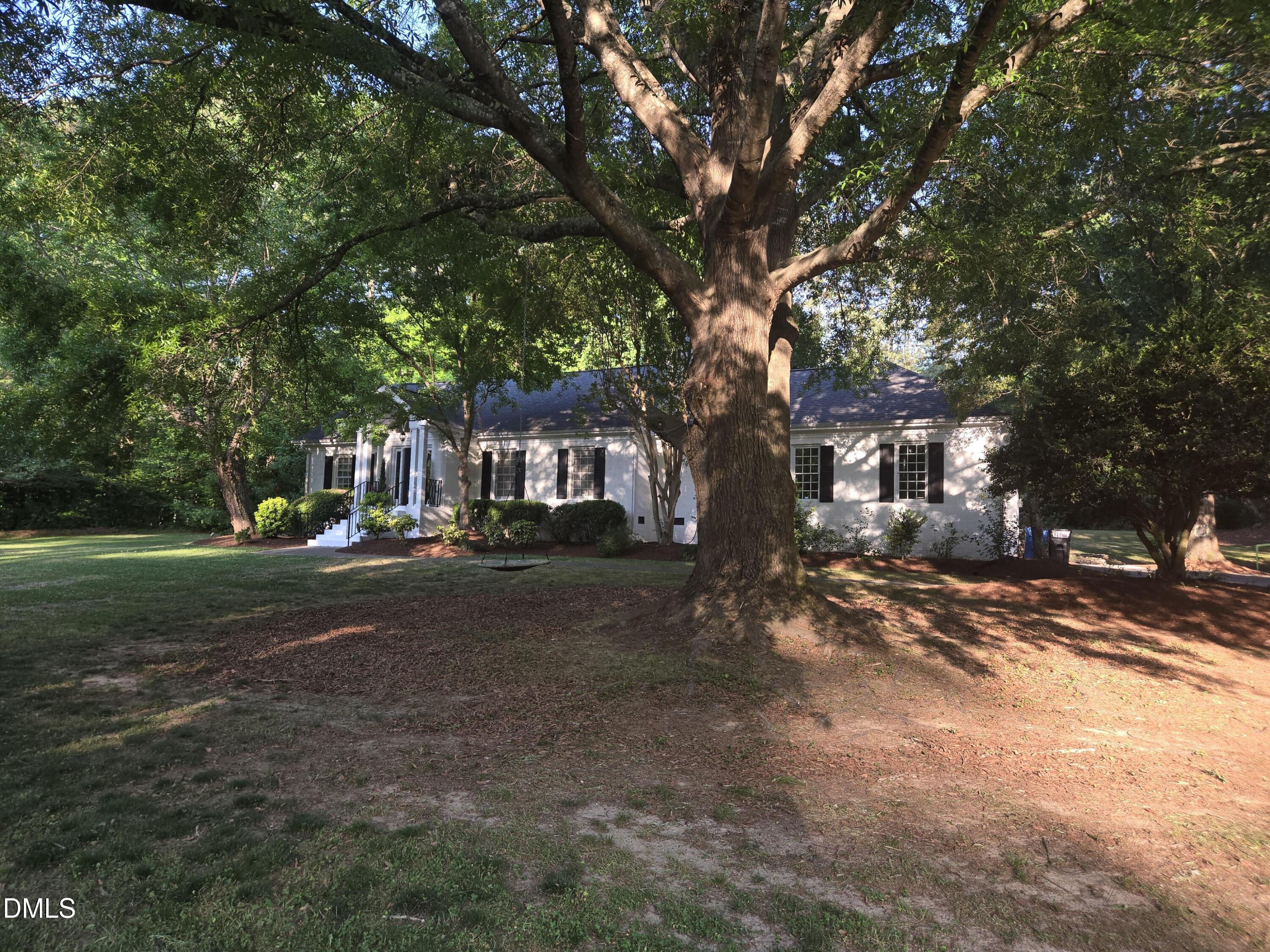 5516 Den Heider Way Raleigh, NC 27606 - Photo 3 of 53 3