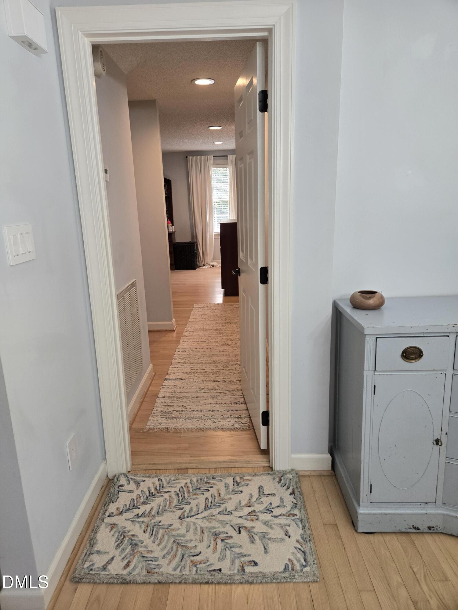 5516 Den Heider Way Raleigh, NC 27606 - Photo 39 of 53 39