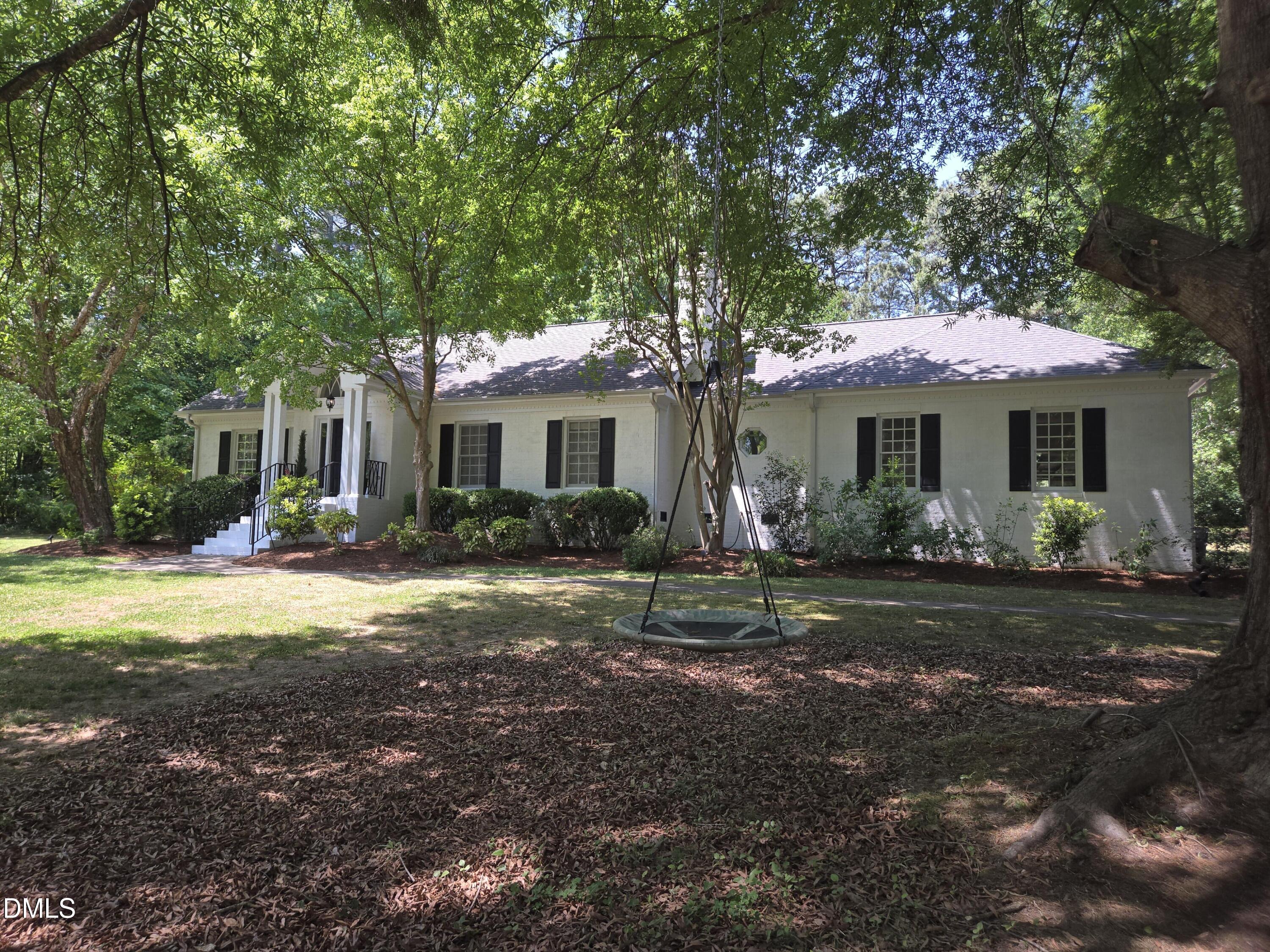 5516 Den Heider Way Raleigh, NC 27606 - Photo 5 of 53 5