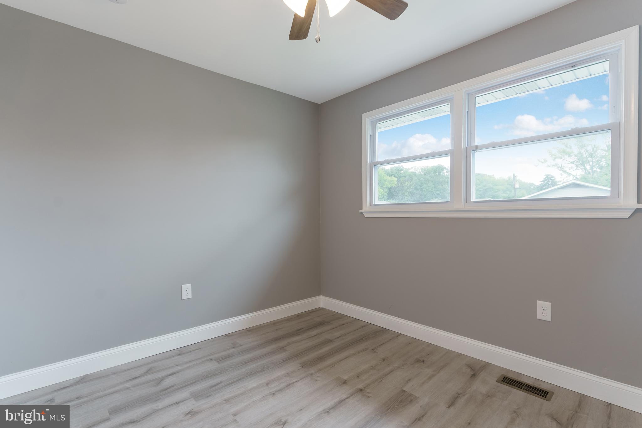 8405 Coco Road Baltimore, MD 21237 - Photo 32 of 50