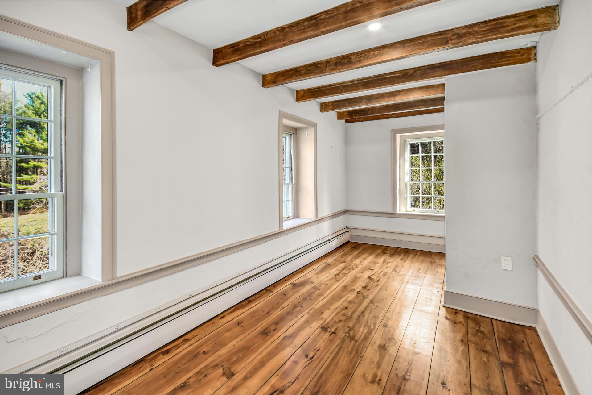 2807 Wassergass Road Hellertown, PA 18055 - Photo 16 of 29 Gallery Image 16