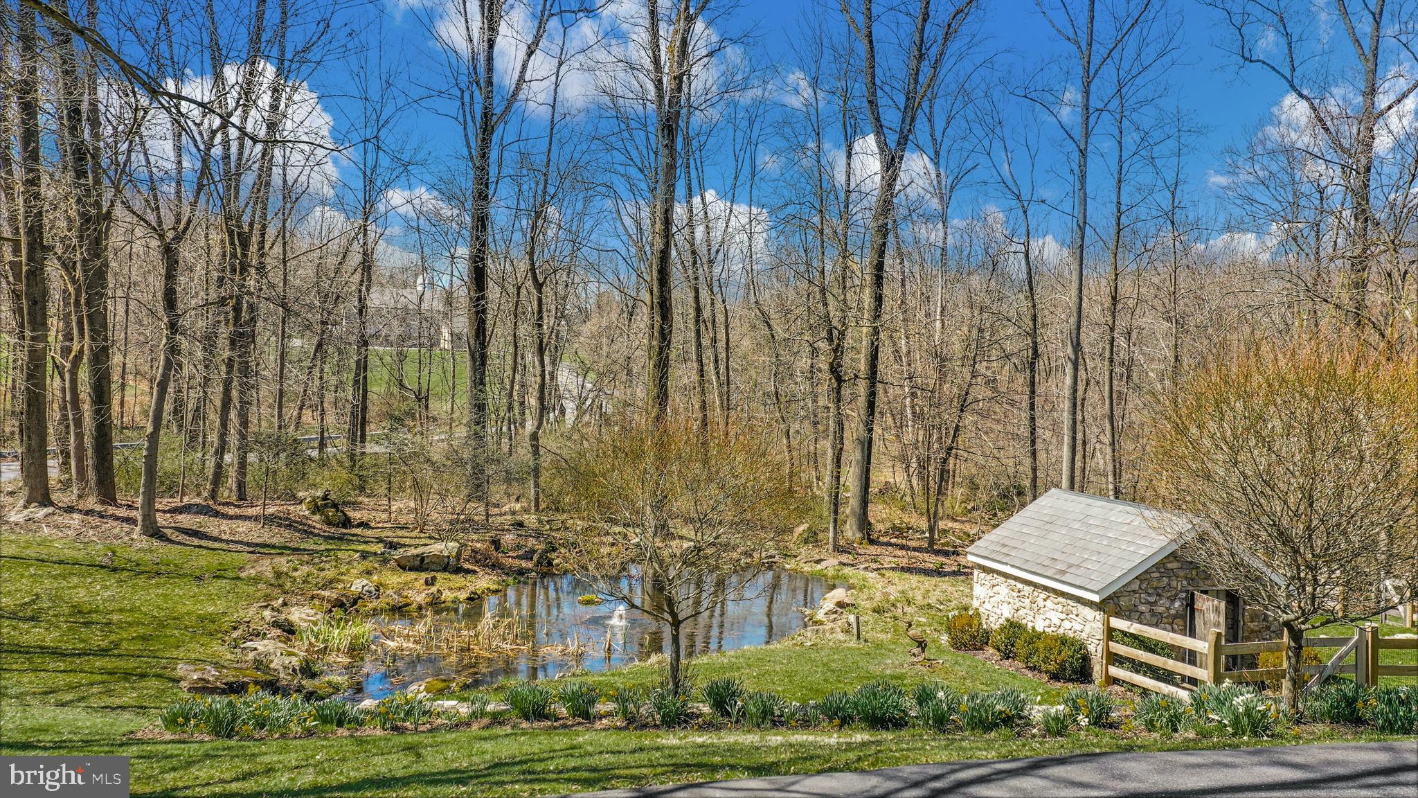 2807 Wassergass Road Hellertown, PA 18055 - Photo 4 of 29 Gallery Image 4
