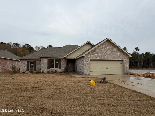 $312,280 | 213 Anderson Oaks Drive, Pearl, MS 39208