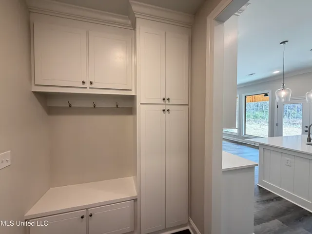 $312,280 | 213 Anderson Oaks Drive, Pearl, MS 39208