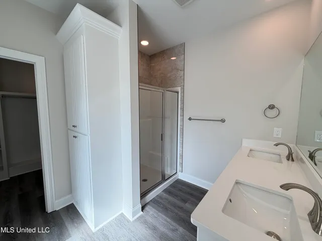 $312,280 | 213 Anderson Oaks Drive, Pearl, MS 39208