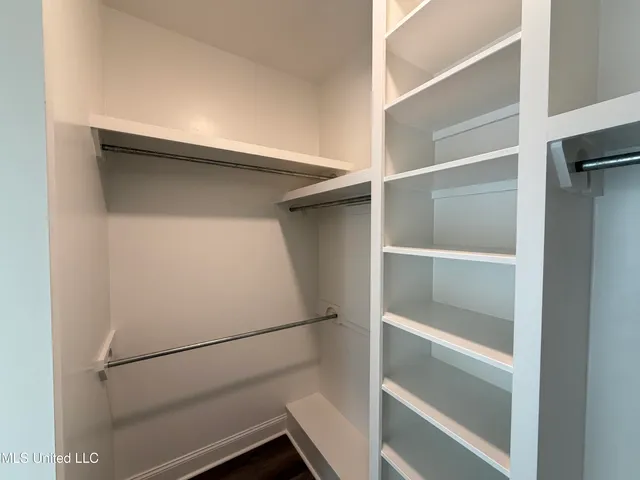 $312,280 | 213 Anderson Oaks Drive, Pearl, MS 39208