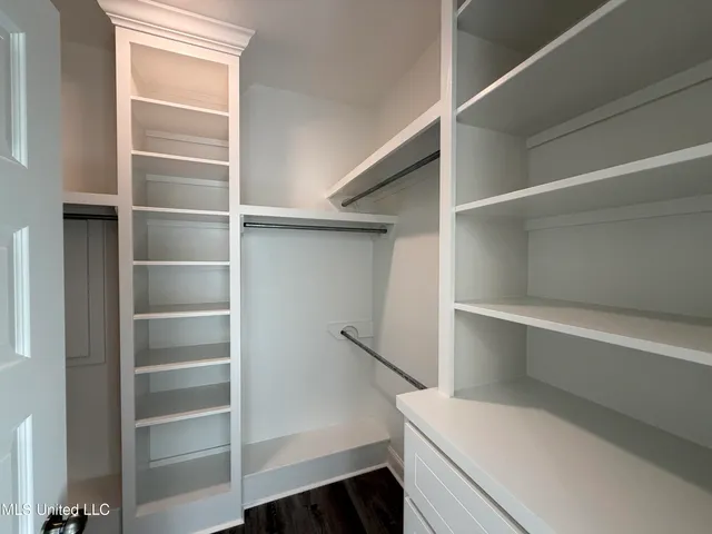 $312,280 | 213 Anderson Oaks Drive, Pearl, MS 39208