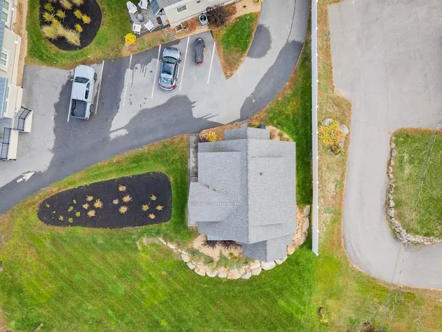 $1,150,000 | 109 Weirs Boulevard, Unit 12, Laconia, NH 03246