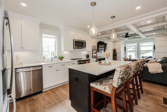 $1,150,000 | 109 Weirs Boulevard, Unit 12, Laconia, NH 03246