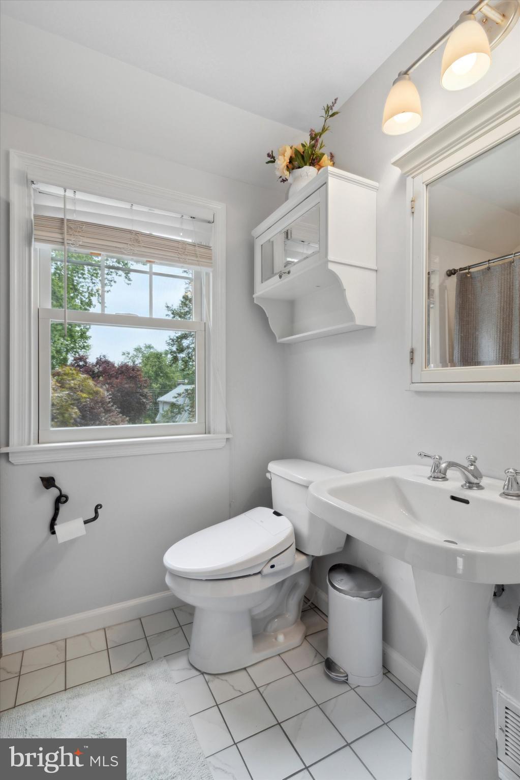 131 Decatur Road Havertown, PA 19083 - Photo 30 of 33