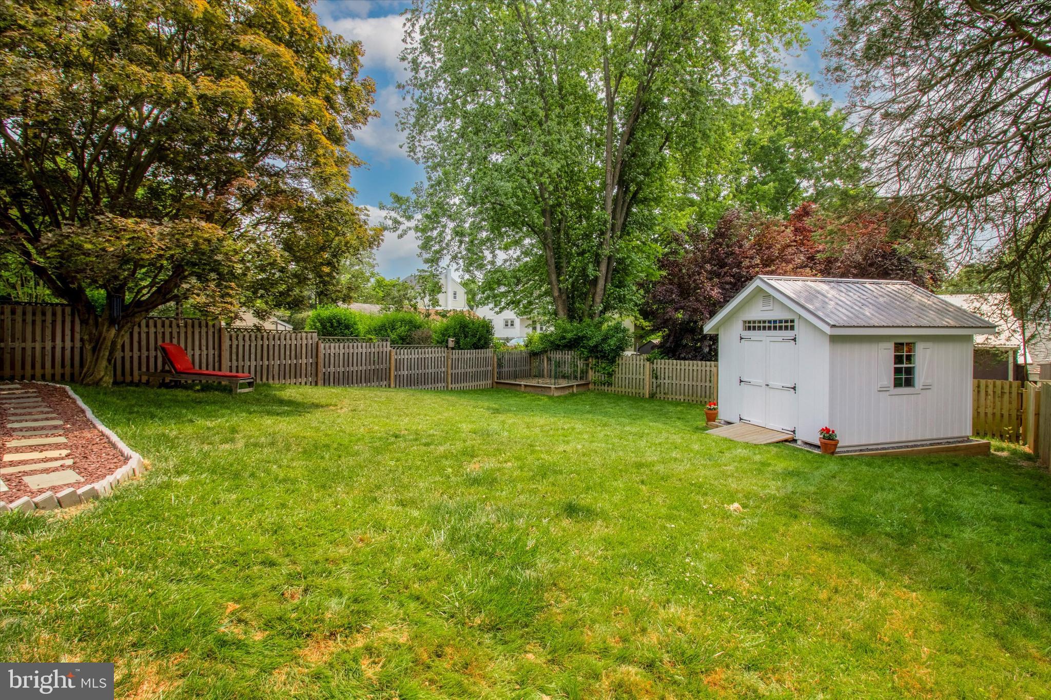 131 Decatur Road Havertown, PA 19083 - Photo 9 of 33