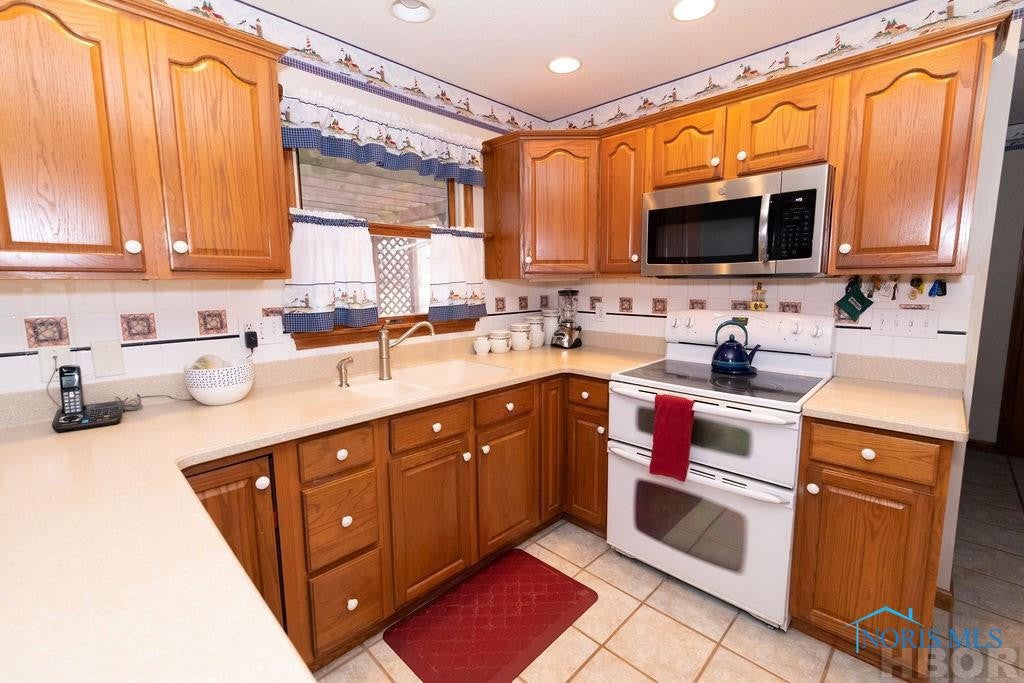 516 Bright Road Findlay, OH 45840 - Photo 34 of 36 Photo 34
