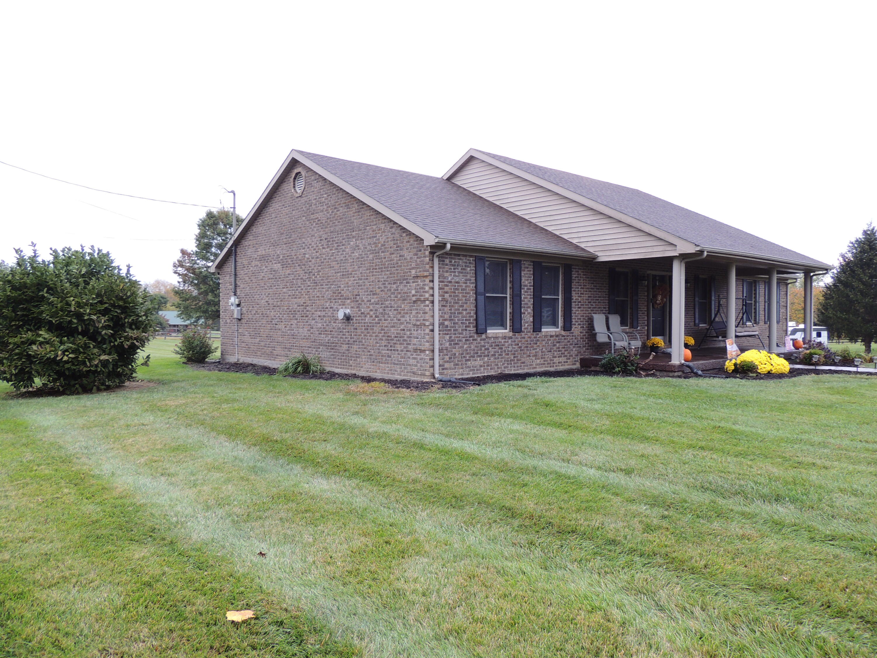 1464 Green-Wilson Road Frankfort, KY 40601 - Photo 2 of 57 left side