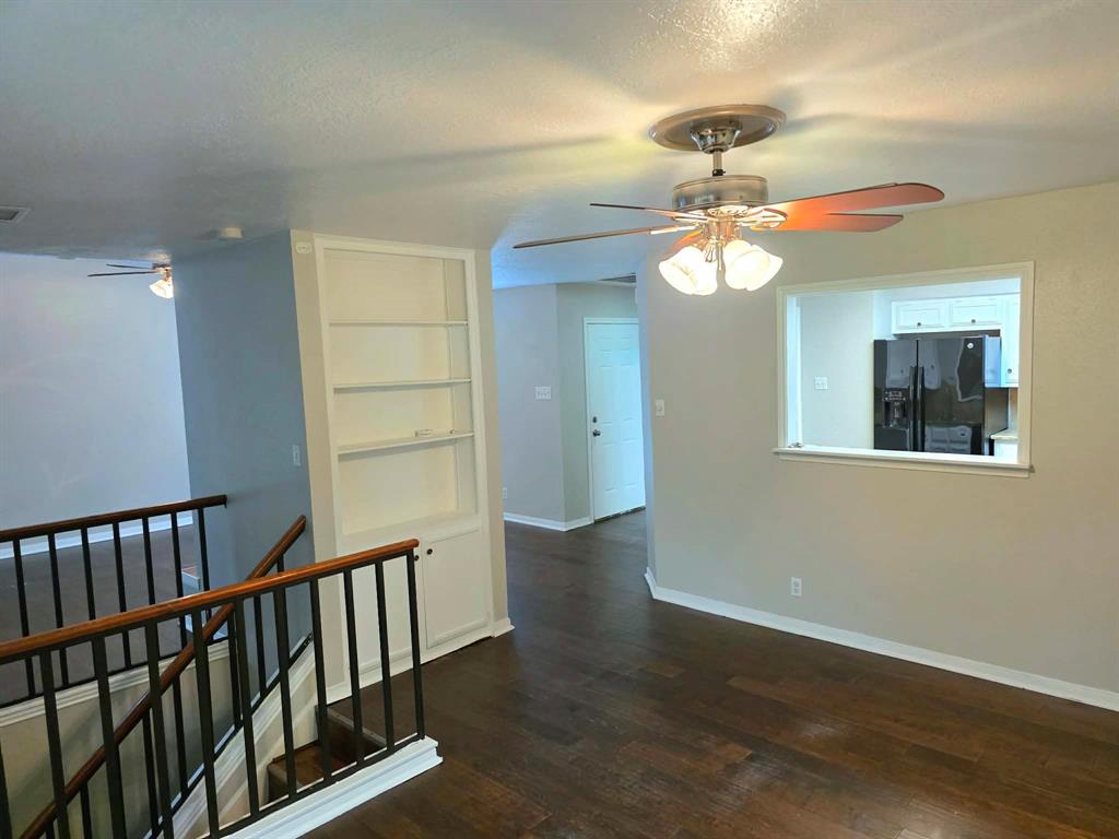 2910 Stewart Drive Waco, TX 76708 - Photo 4 of 16