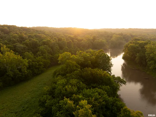 $360,960 | 0 North Tarters Ferry Lane, Smithfield, IL 61477