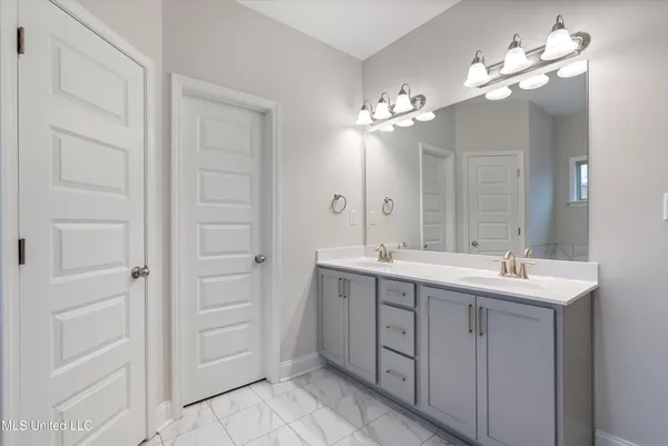 $379,900 | 1734 Winningham Drive, Hernando, MS 38651
