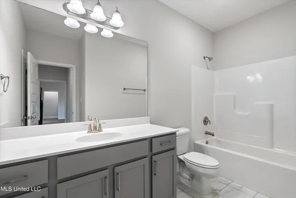 $379,900 | 1734 Winningham Drive, Hernando, MS 38651