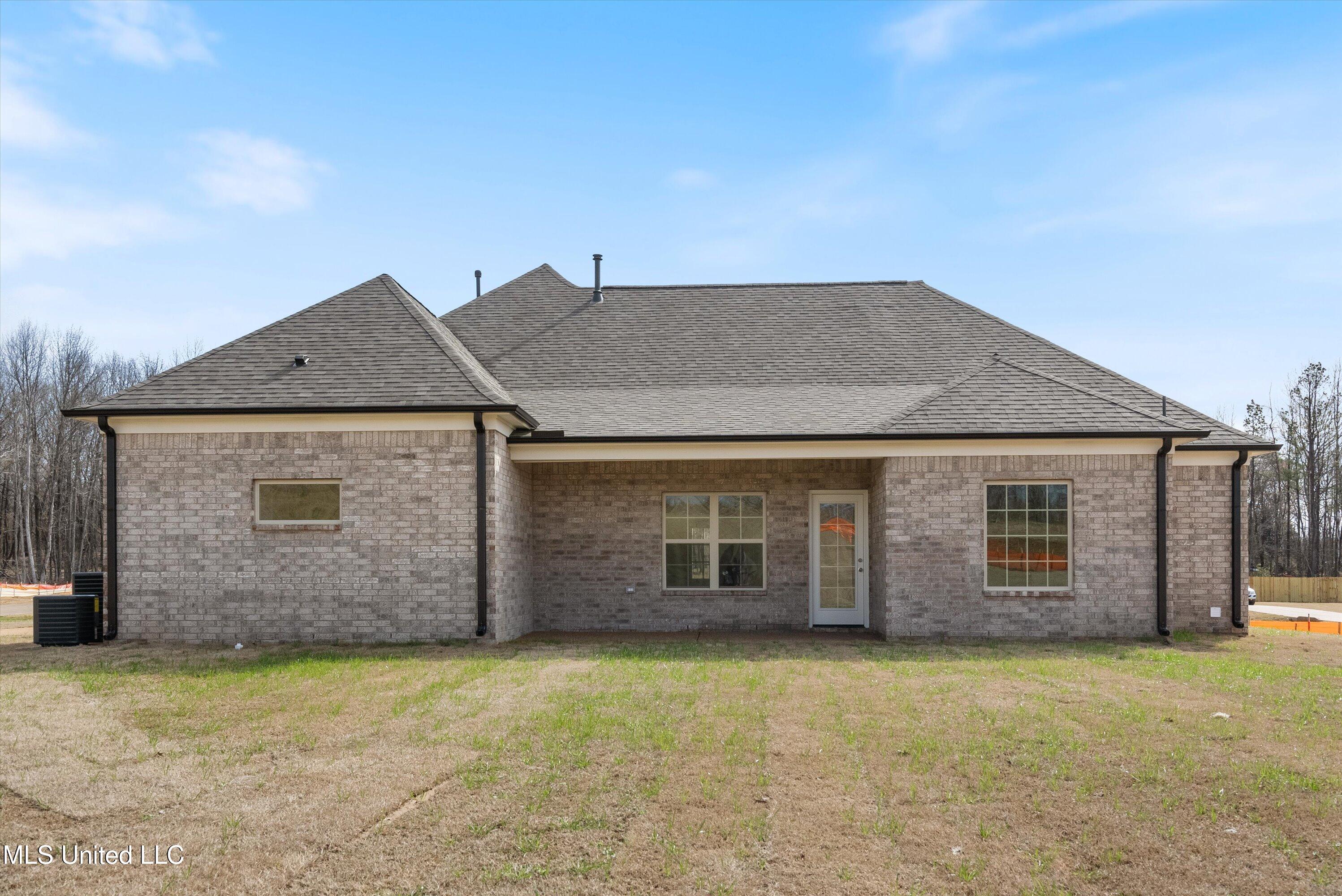 1734 Winningham Drive Hernando, MS 38651 - Photo 27 of 27 26-DSC04544
