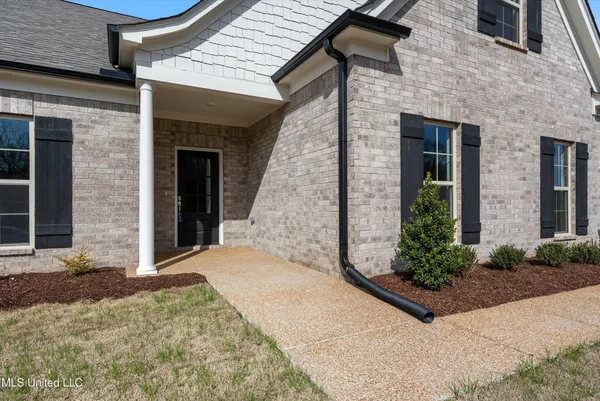 $379,900 | 1734 Winningham Drive, Hernando, MS 38651