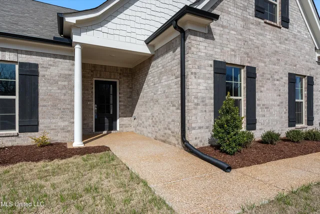 $379,900 | 1734 Winningham Drive, Hernando, MS 38651