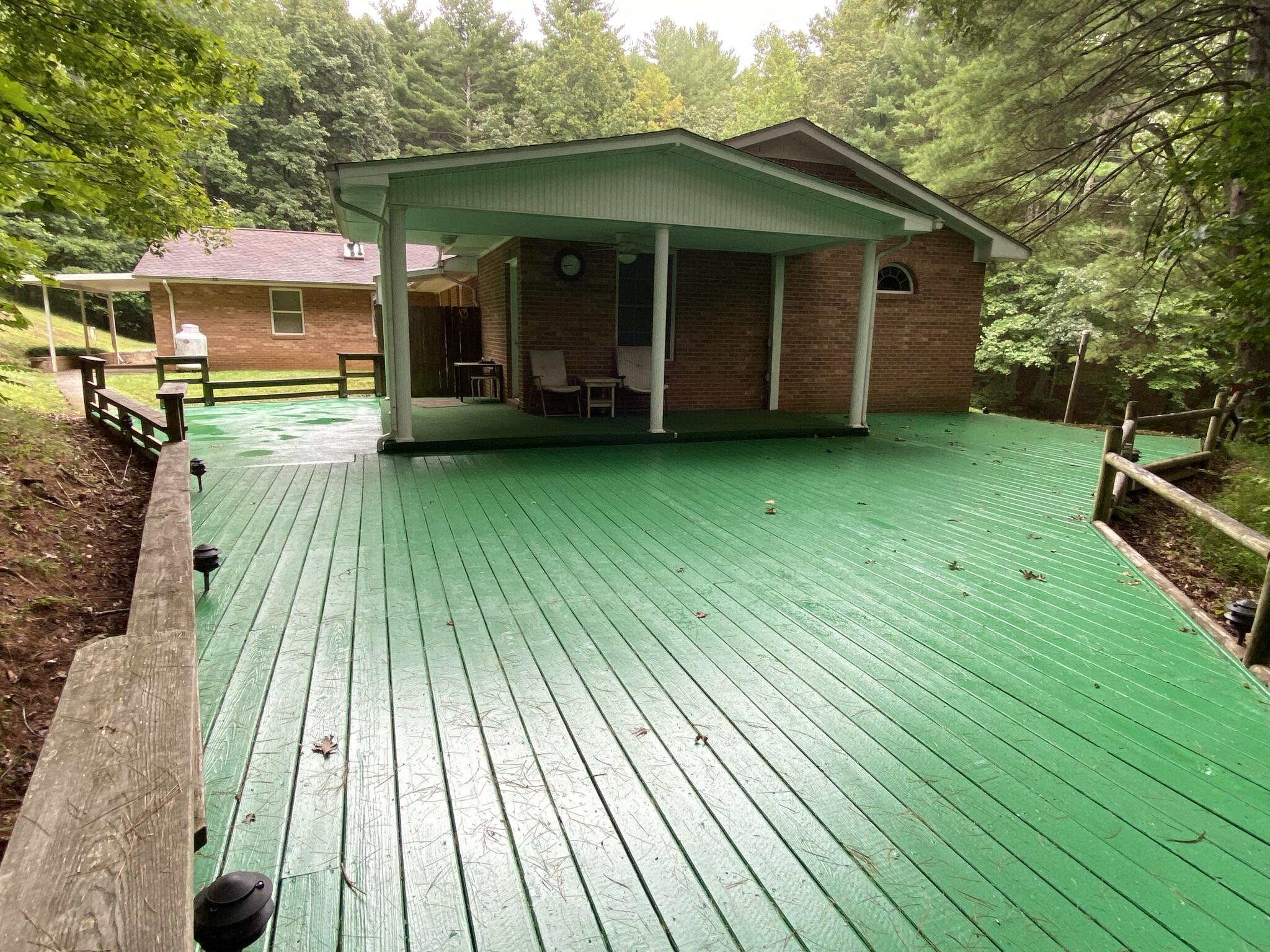 5378 Ferrum Mountain Road Callaway, VA 24067 - Photo 33 of 71 32 Deck