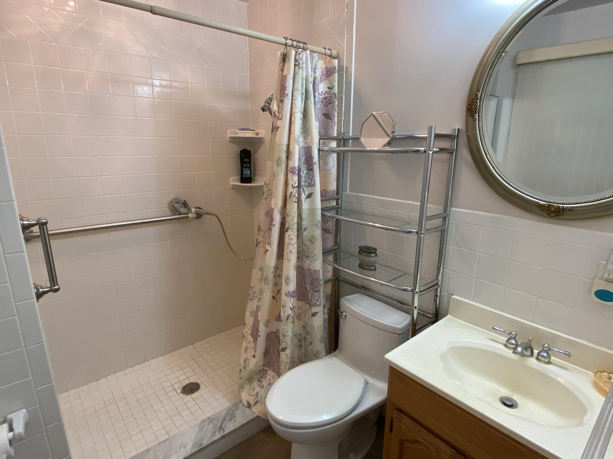 5378 Ferrum Mountain Road Callaway, VA 24067 - Photo 48 of 71 46 Full Bathroom (3)