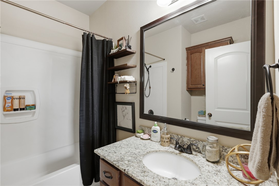 1440 Cres Ridge Drive College Station, TX 77845 - Photo 15 of 20