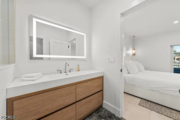 $2,900,000 | 1146 Golden Olive Court, Sanibel, FL 33957