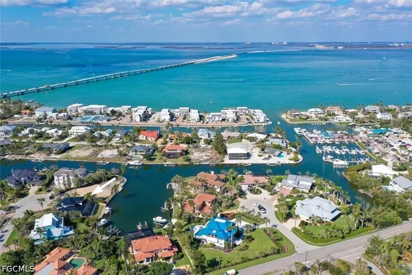$2,900,000 | 1146 Golden Olive Court, Sanibel, FL 33957