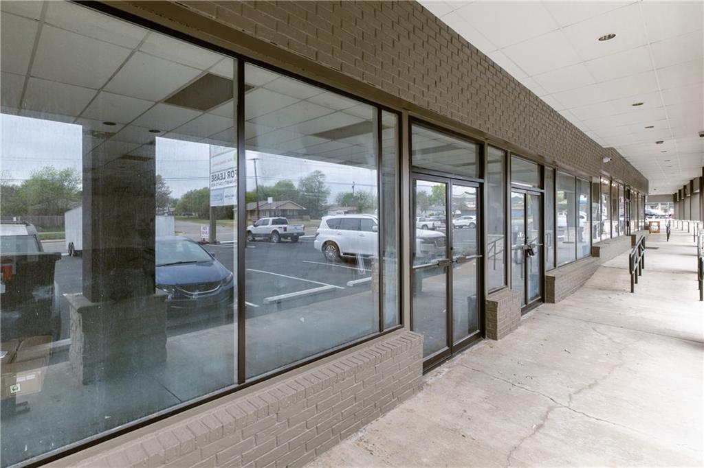 1300 Lake Air Drive, Unit 3 Waco, TX 76710 - Photo 1 of 10