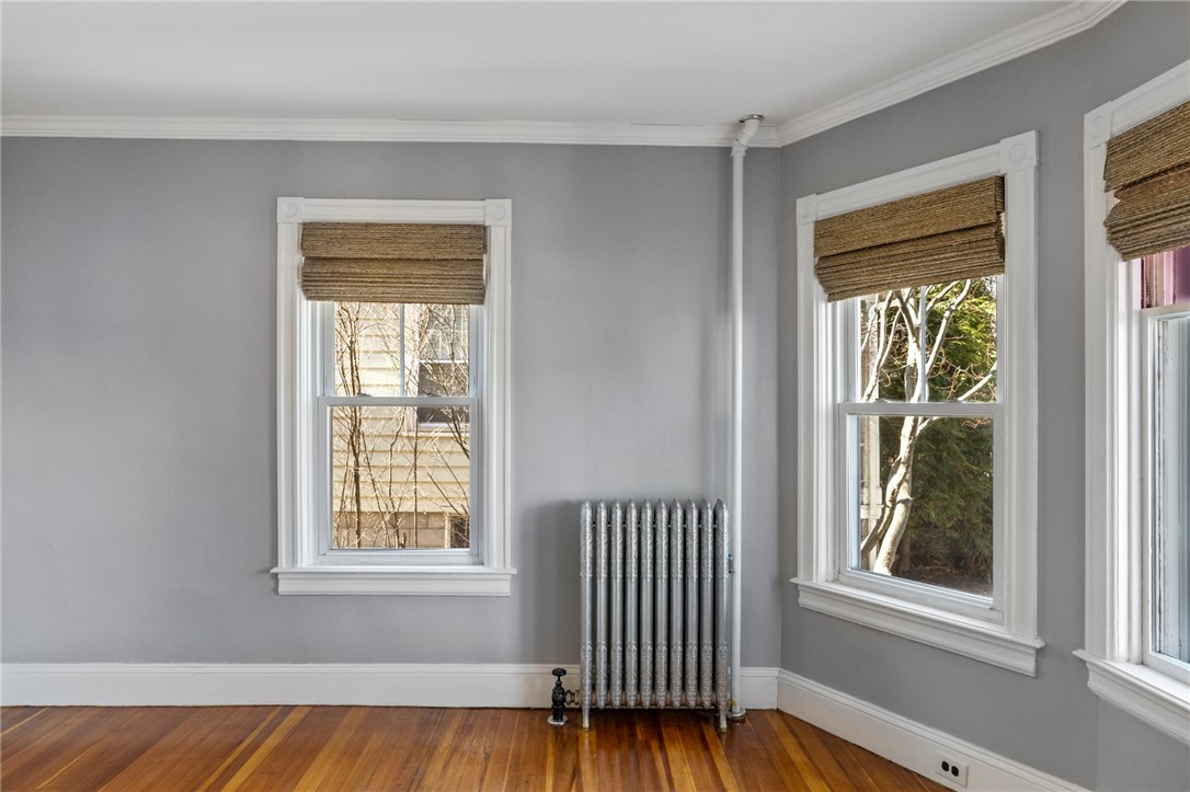 129 10th Street, Unit 1 Providence, RI 02906 - Photo 20 of 35