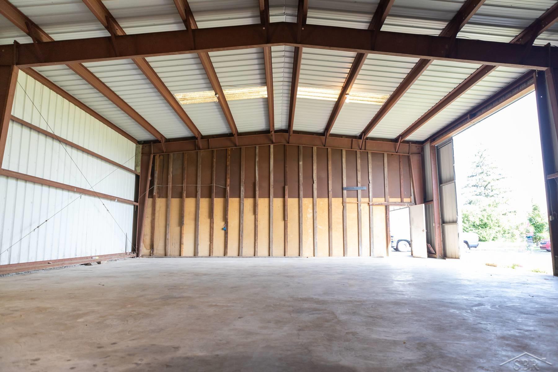1144 West Parish Road Linwood, MI 48634 - Photo 8 of 32