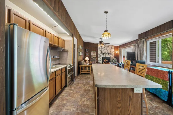 $489,500 | 36977 North Shoreland Road, Sturgeon Lake, MN 55783