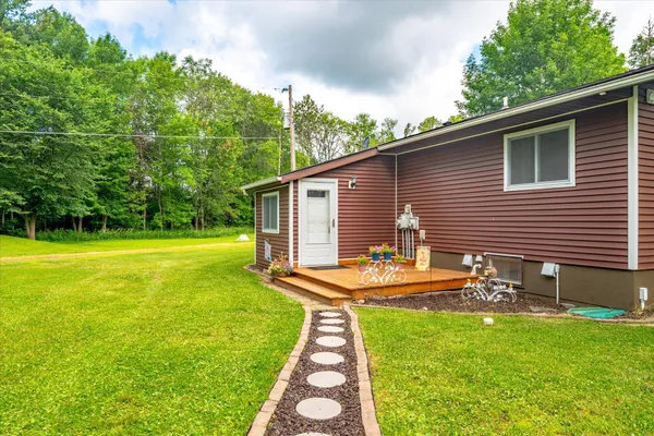 $489,500 | 36977 North Shoreland Road, Sturgeon Lake, MN 55783