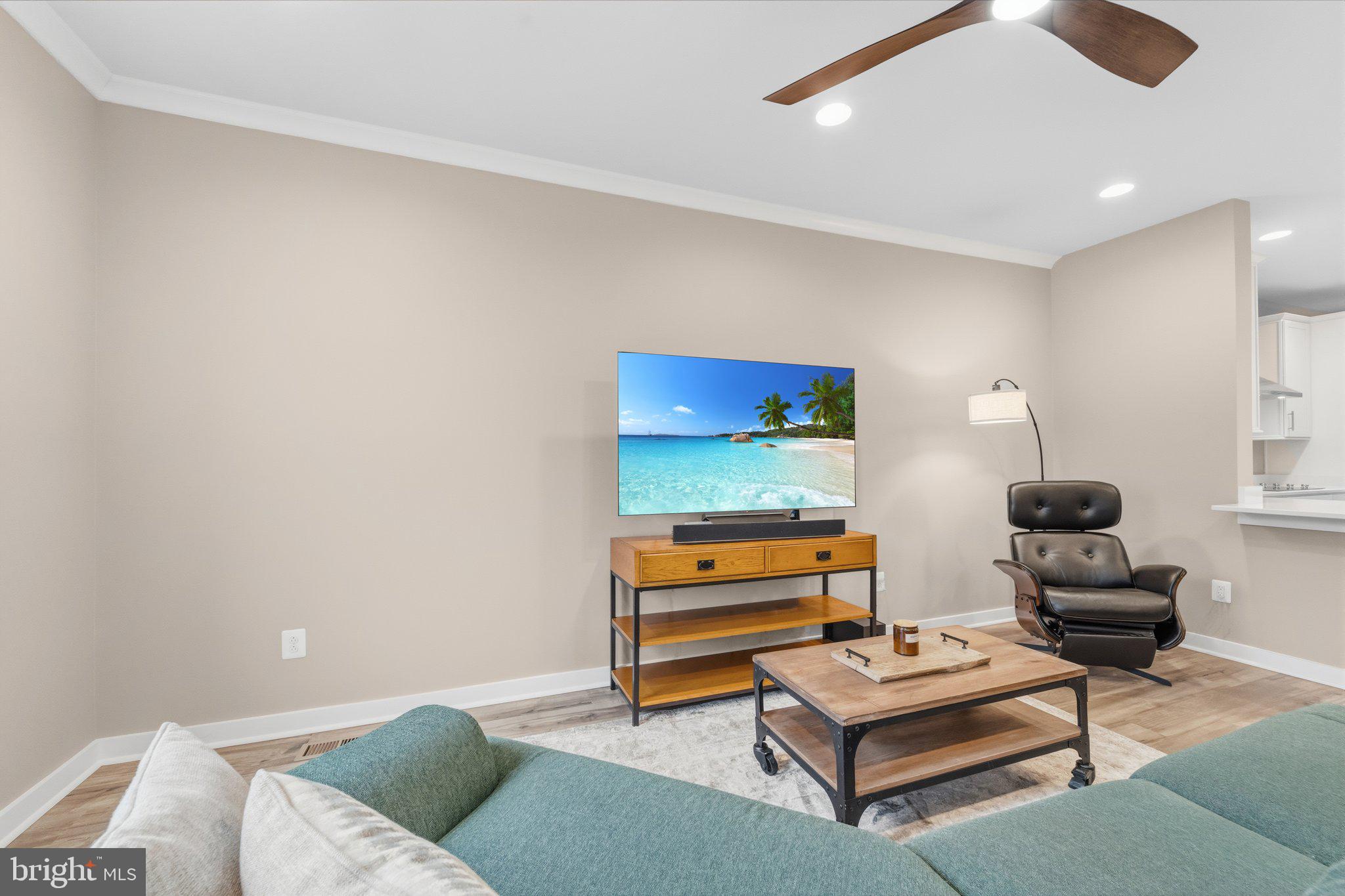 43733 Hay Road Ashburn, VA 20147 - Photo 11 of 35