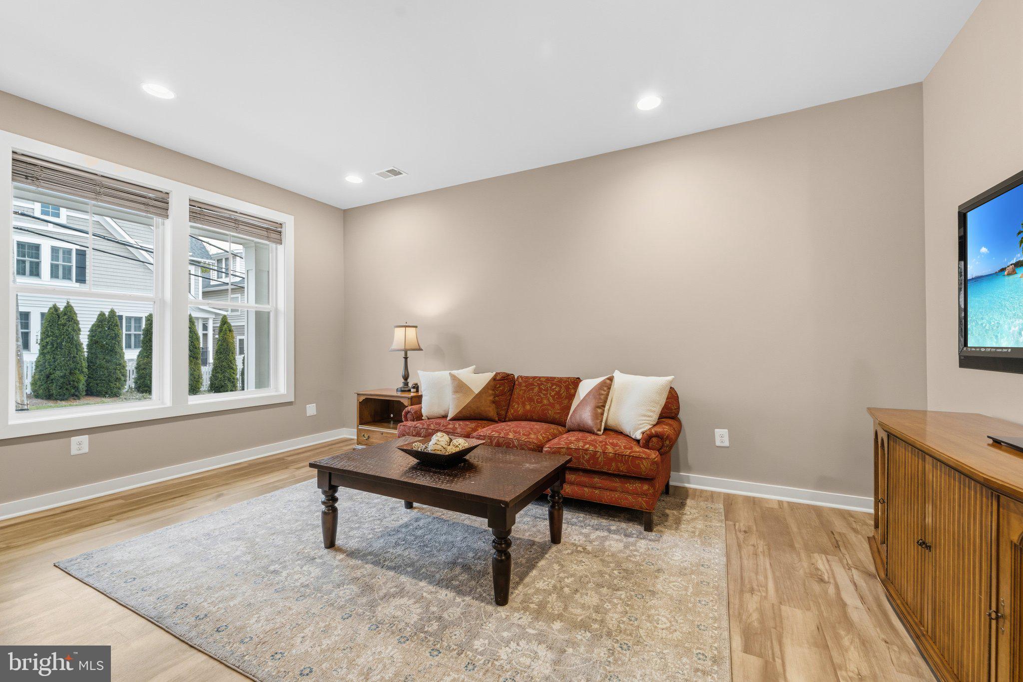 43733 Hay Road Ashburn, VA 20147 - Photo 28 of 35