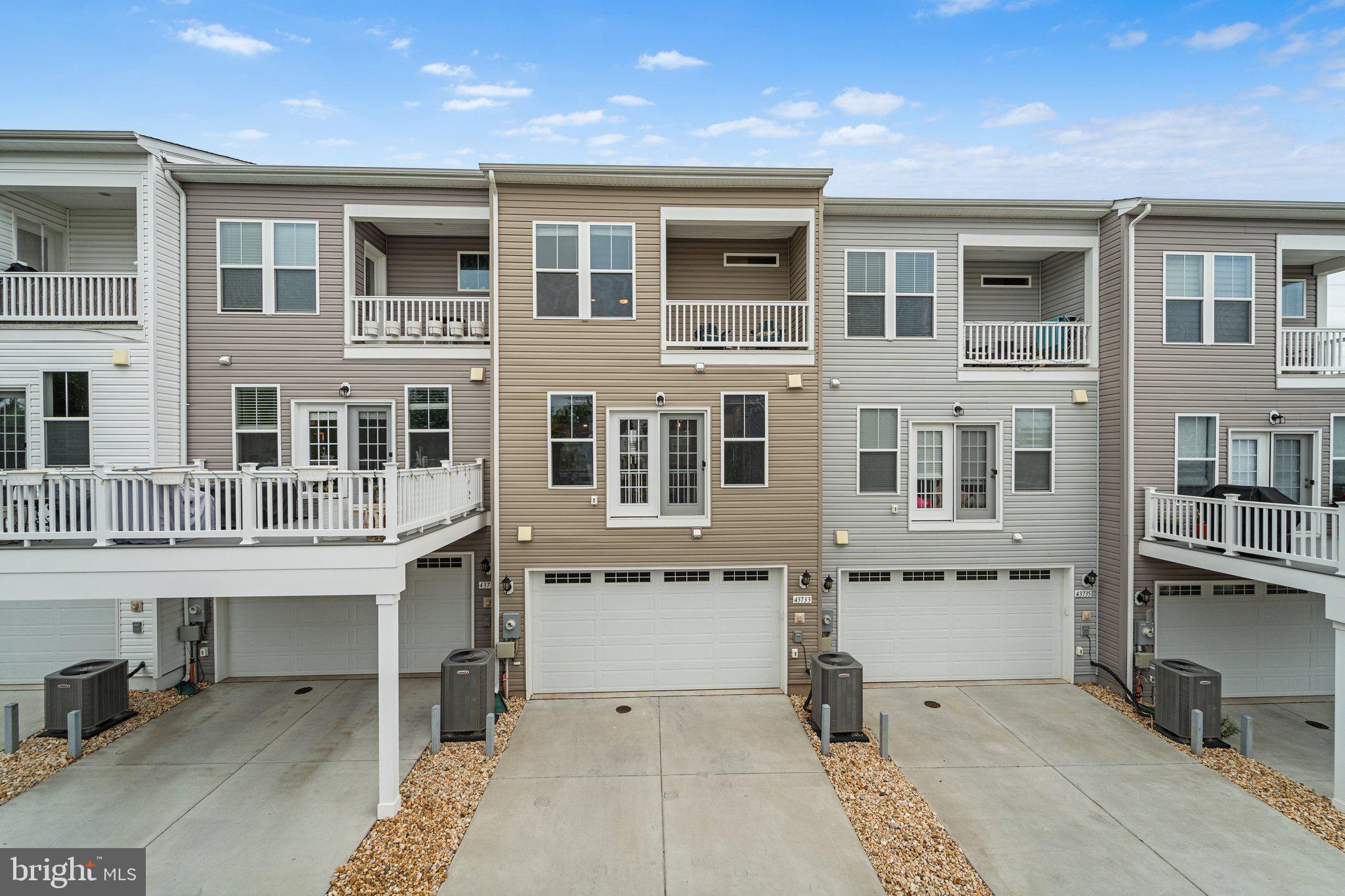 43733 Hay Road Ashburn, VA 20147 - Photo 31 of 35