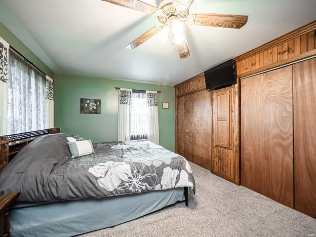 $339,900 | 9830 Winery Road, Wadesville, IN 47638