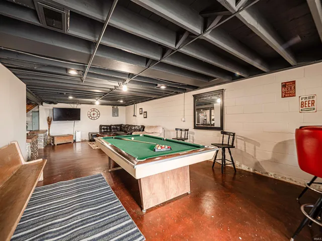 $339,900 | 9830 Winery Road, Wadesville, IN 47638