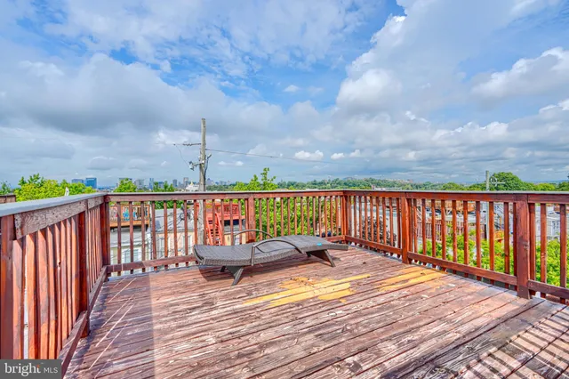 a view of a house with a stairs