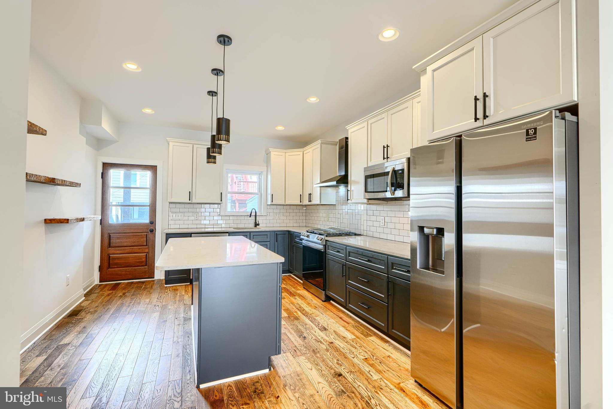 602 South Potomac Street Baltimore, MD 21224 - Photo 5 of 27