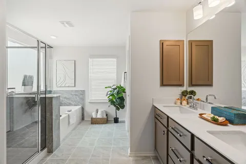 $450,000 | 7808 Lawford Way, Austin, TX 78744